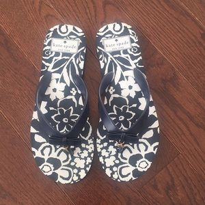 kate spade Shoes - Kate Spade Flip Flops size 6 kate spade Shoes - Kate Spade Flip Flops size 6